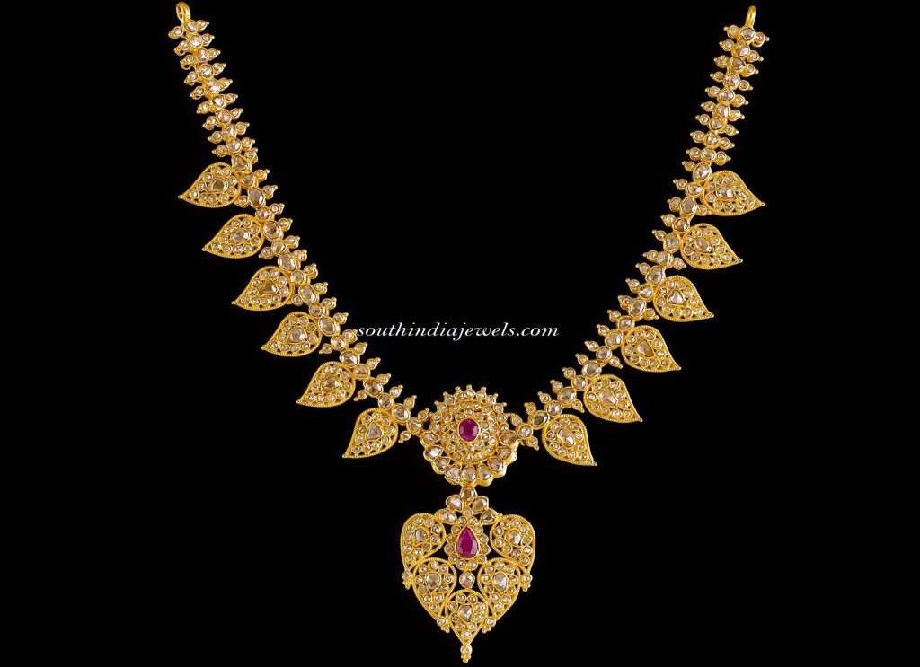 Kalyan Jewellers Diamond Jewellery necklace