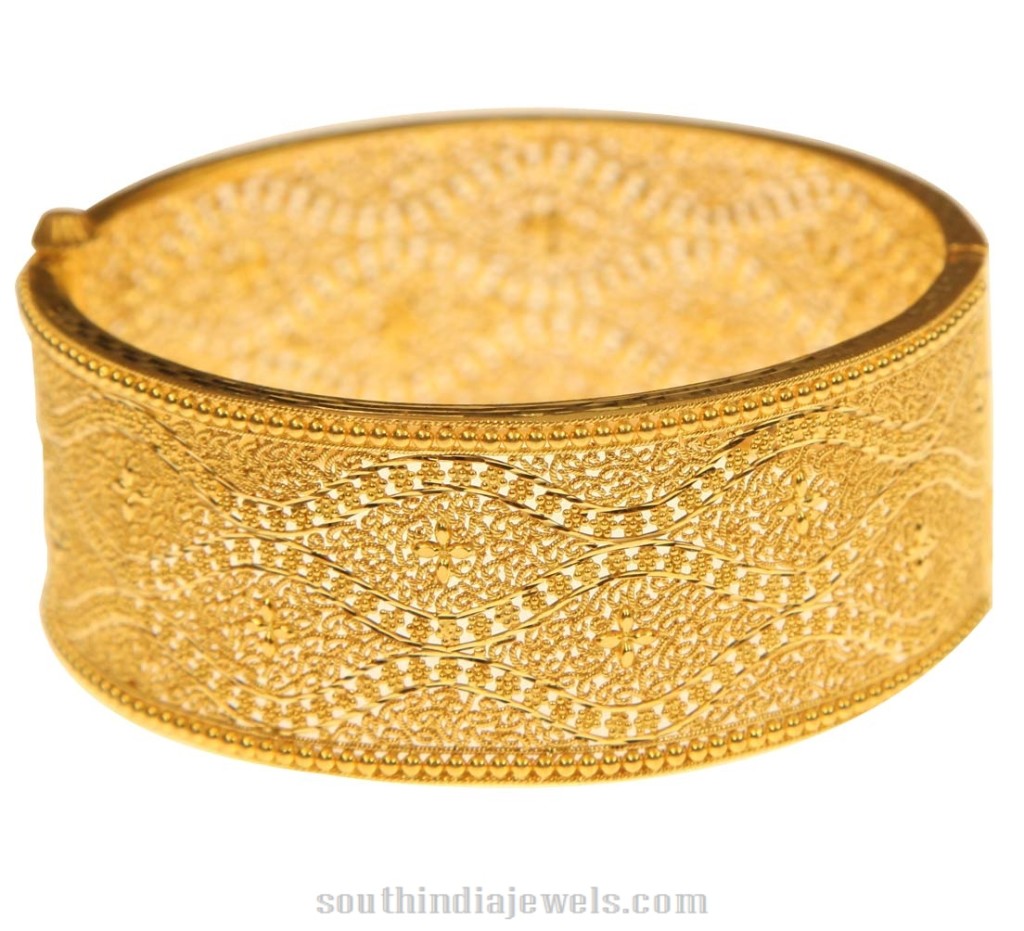 Big Gold Bangles From Kerala Jewellers