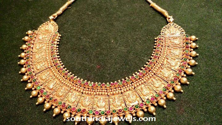 Antique temple jewellery choker necklace