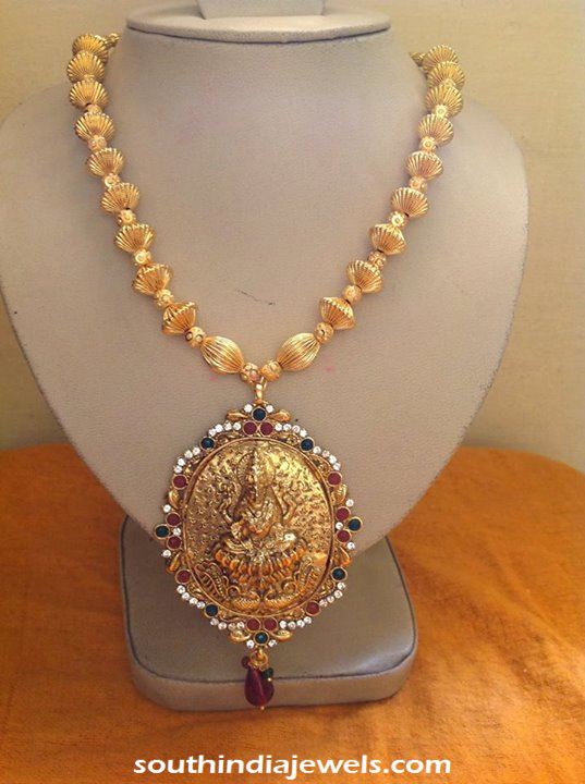 Temple Jewellery stone necklace