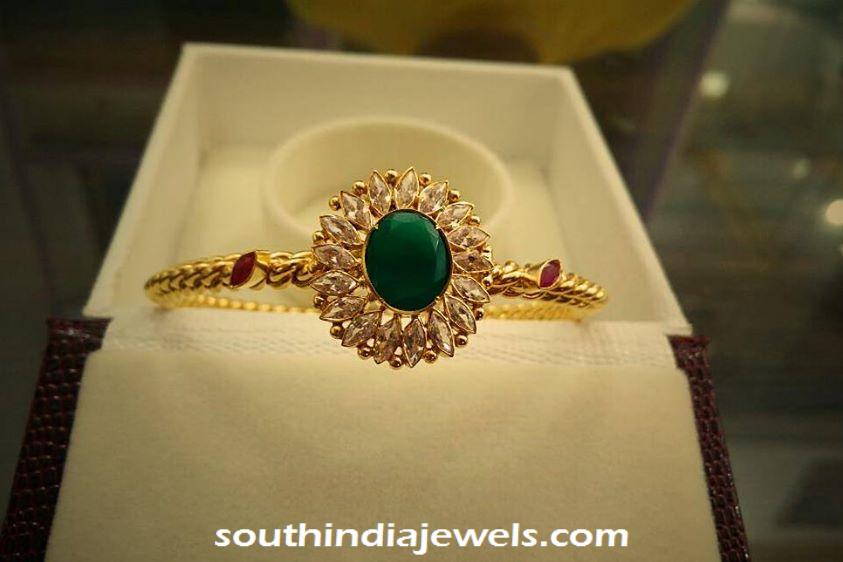 22k gold emerald bracelet