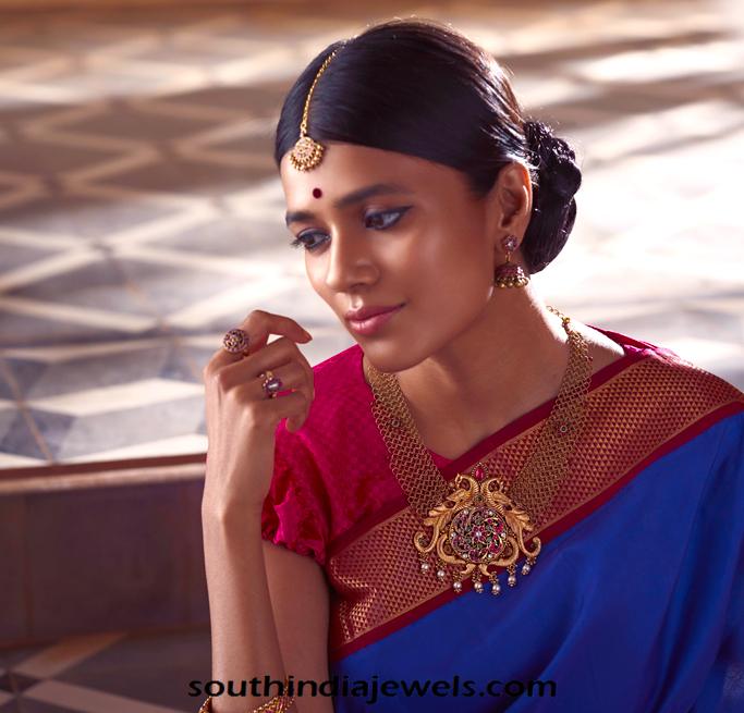 Model in NAC Jewellers Antique Jewellery Collections