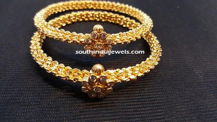 Adjustable gold diamond bangles