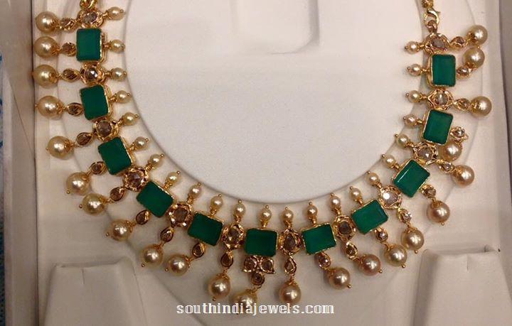 Gold Emerald & Pearl Necklace