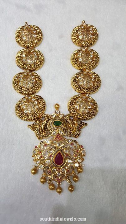 Gold Antique Long Necklace wih weight details