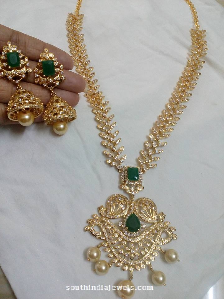 Artificial emerald stone necklace set