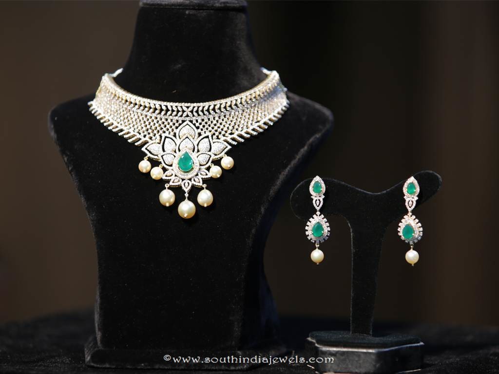 Gold Floral Diamon Necklae From Manepally Jewellery