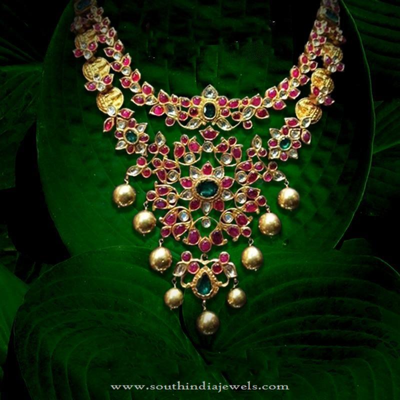 Gold Antique Necklace From P.Sathyanaryan & Sons