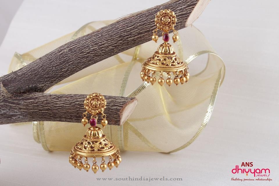 Gold Antique Jhumka Patterns