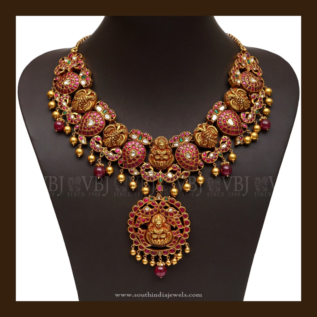 Traditional Gold Antique Jewellery Designs