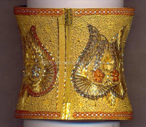 Huge 22K Gold Kangan Designs