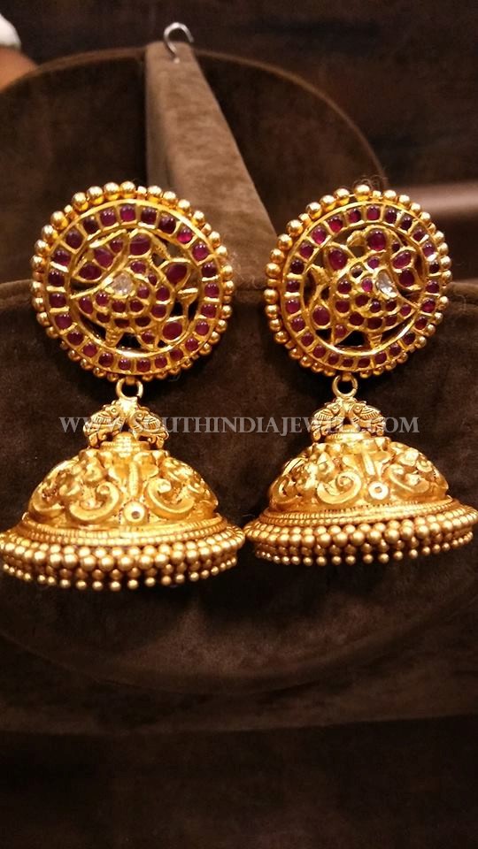 Gold Bridal Kemp Jhumka Design