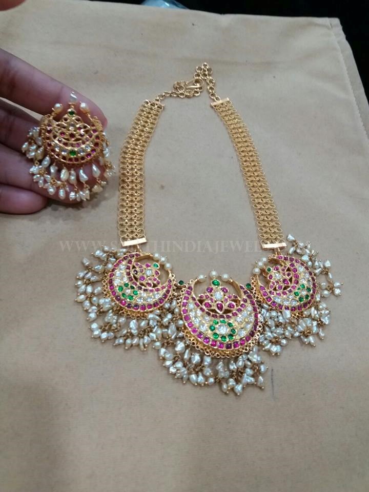 Beautiful Gold Necklace And Earrings From Vajra Jewellery