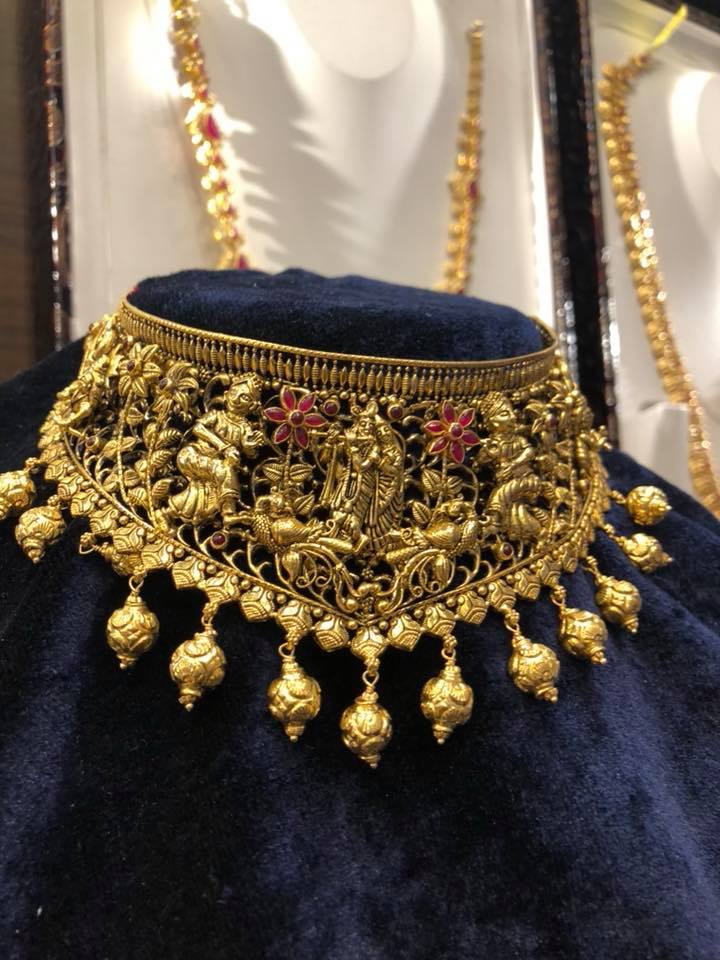 Precious Gold Chokern From Premraj Shantilal Jain- Jewellers