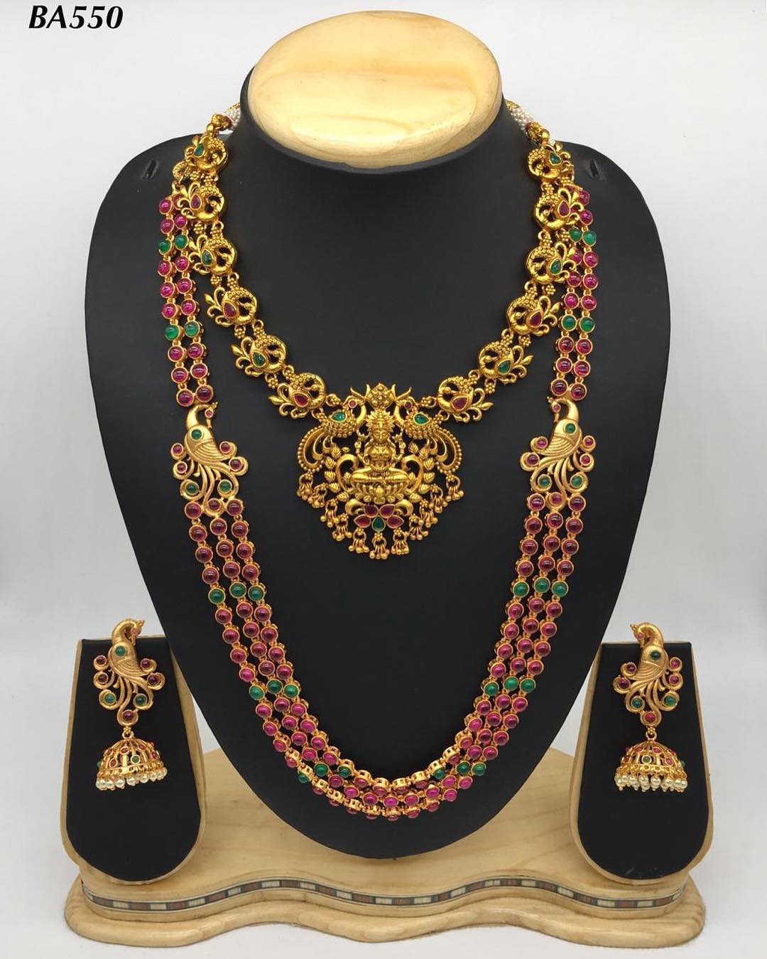 Gorgeous Necklace Set From Kovai Collections
