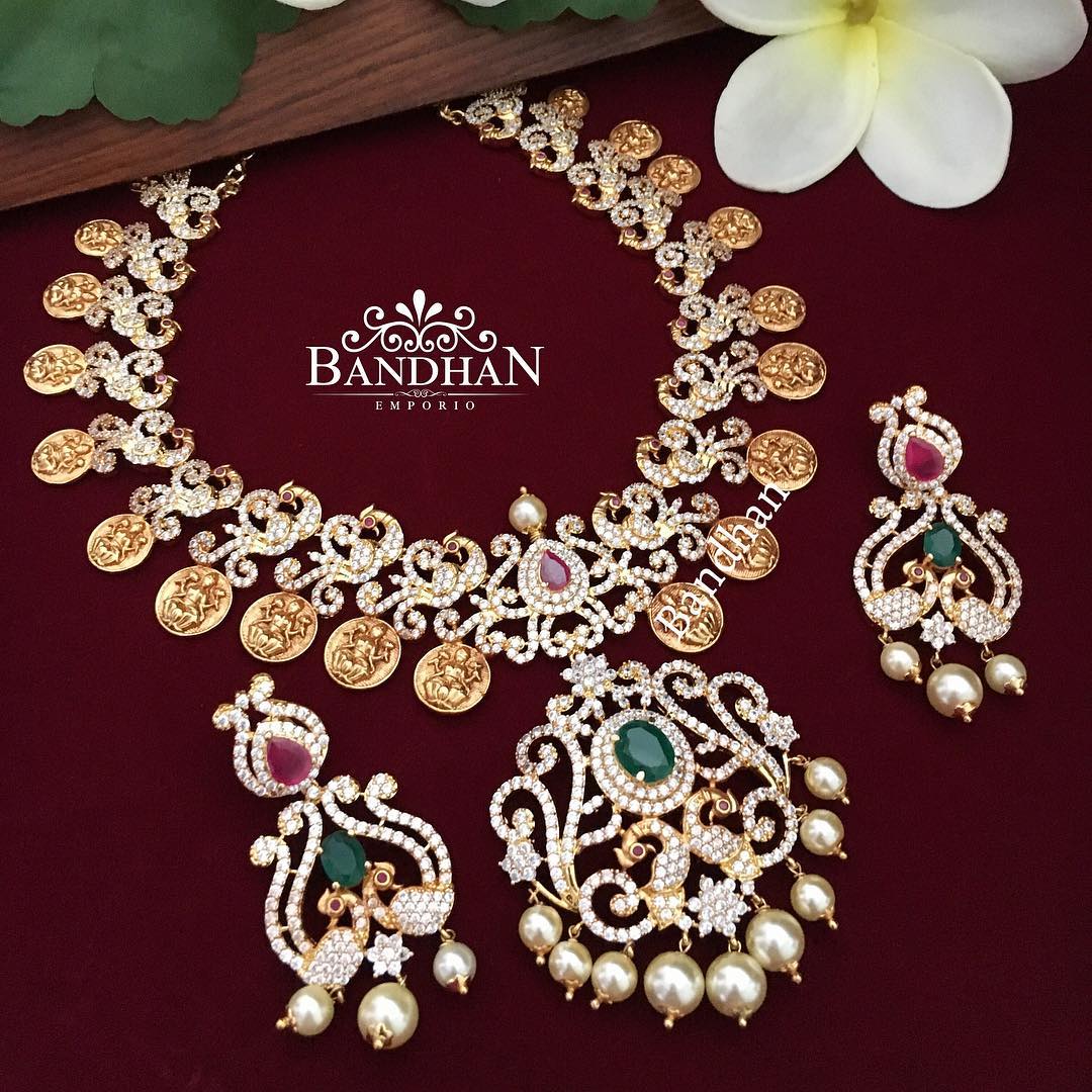 Amazing Necklace Set From Bandhan