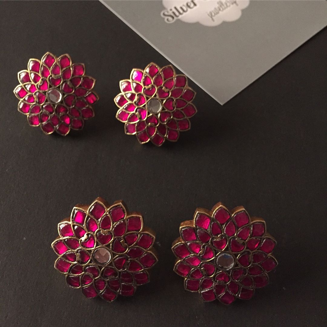 Kundan Flower Design Earstud From Silver Cravings Jewellery
