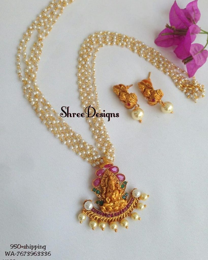 Simple Pearl Chain From Shree Designs