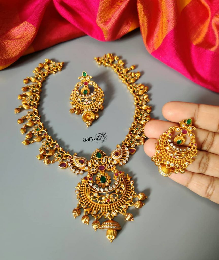 Gorgeous Cut Work Matte Finish Necklace Set From Aaryaah