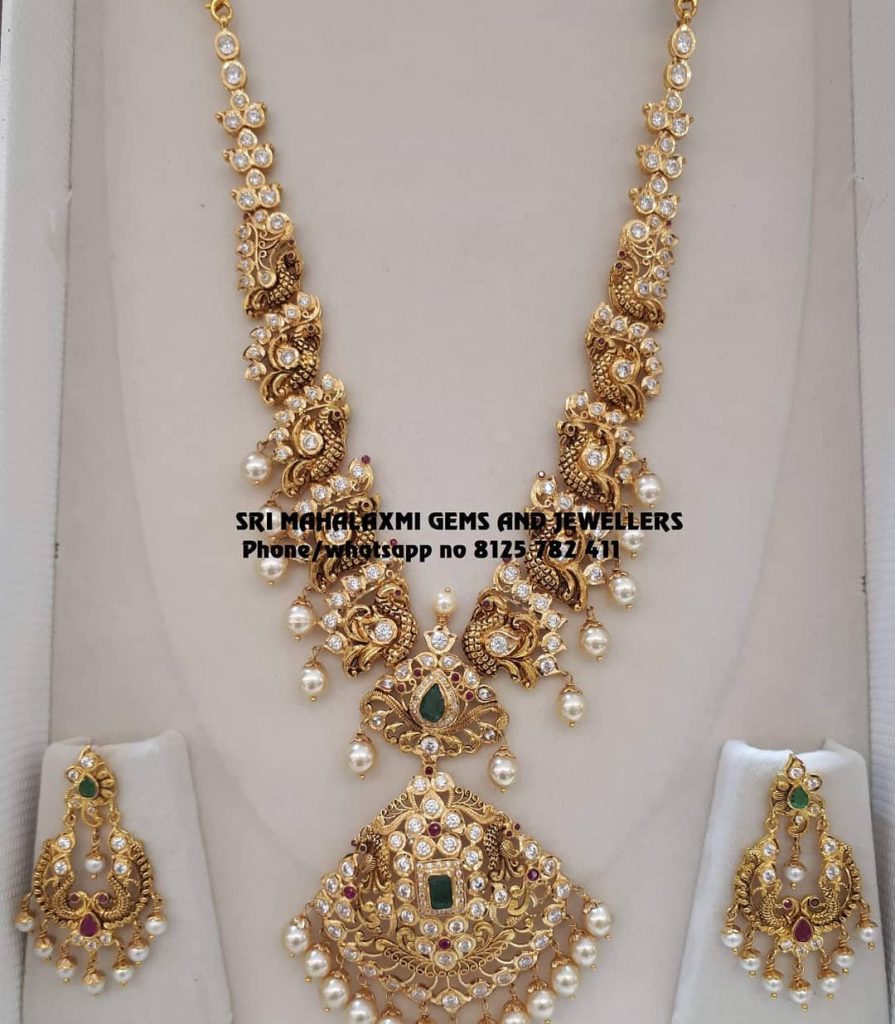 Beautiful Gold Necklace Set From Sri Mahalakshmi Gems And Jewellers