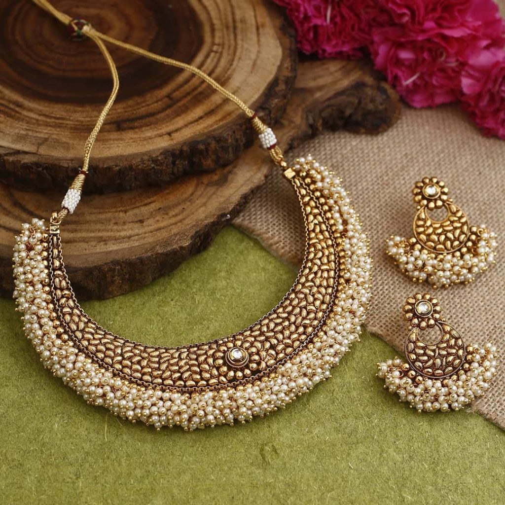 Beautiful Pearl Necklace Set From The Bling Bag