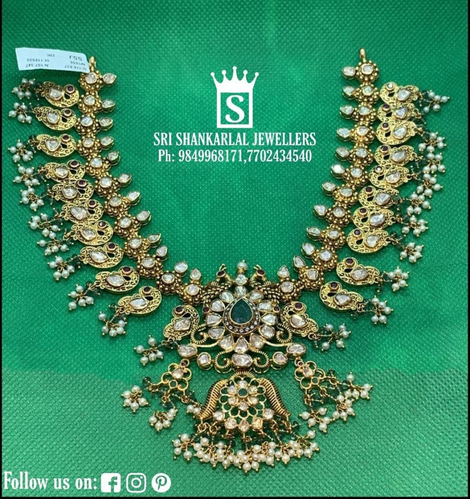Adorable Gold Necklace From Sri Shankarlal Jewellers