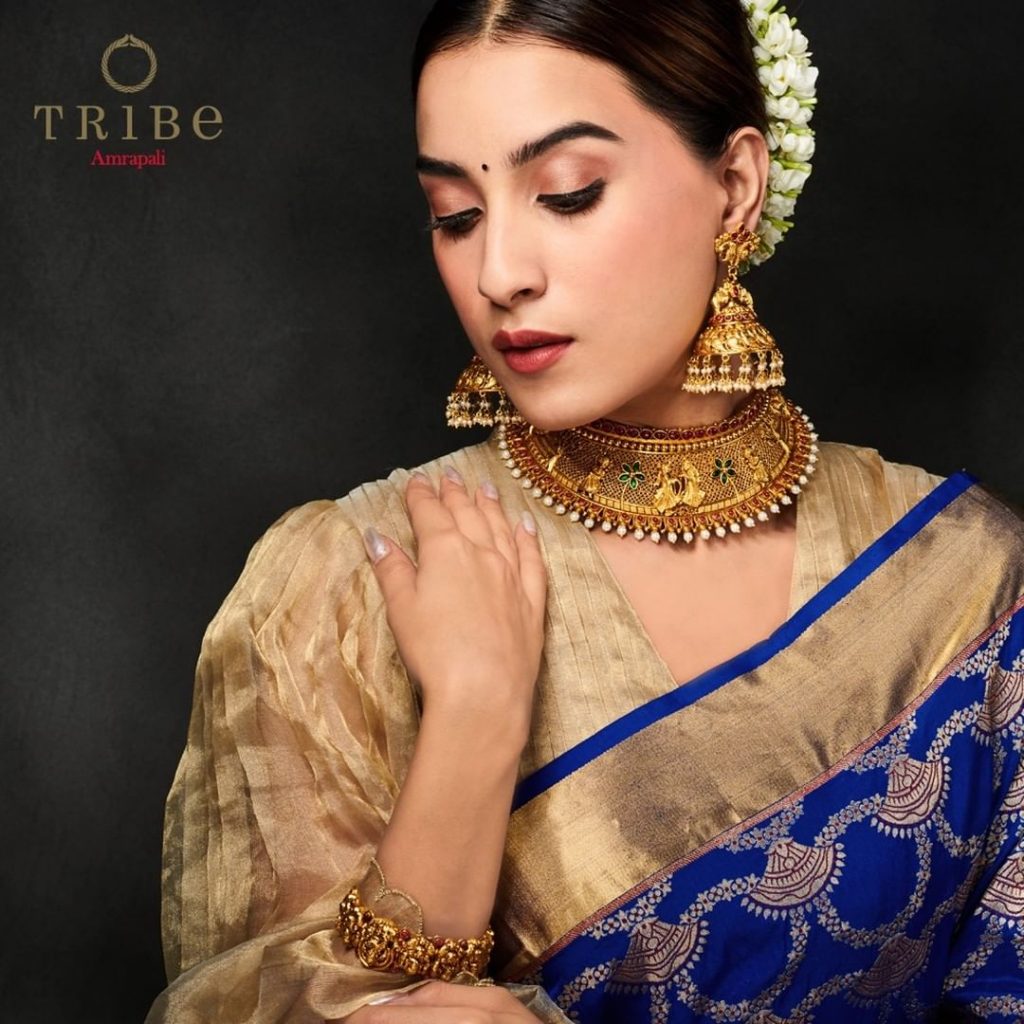 Graceful Gold Necklace From Tribe by Amrapali