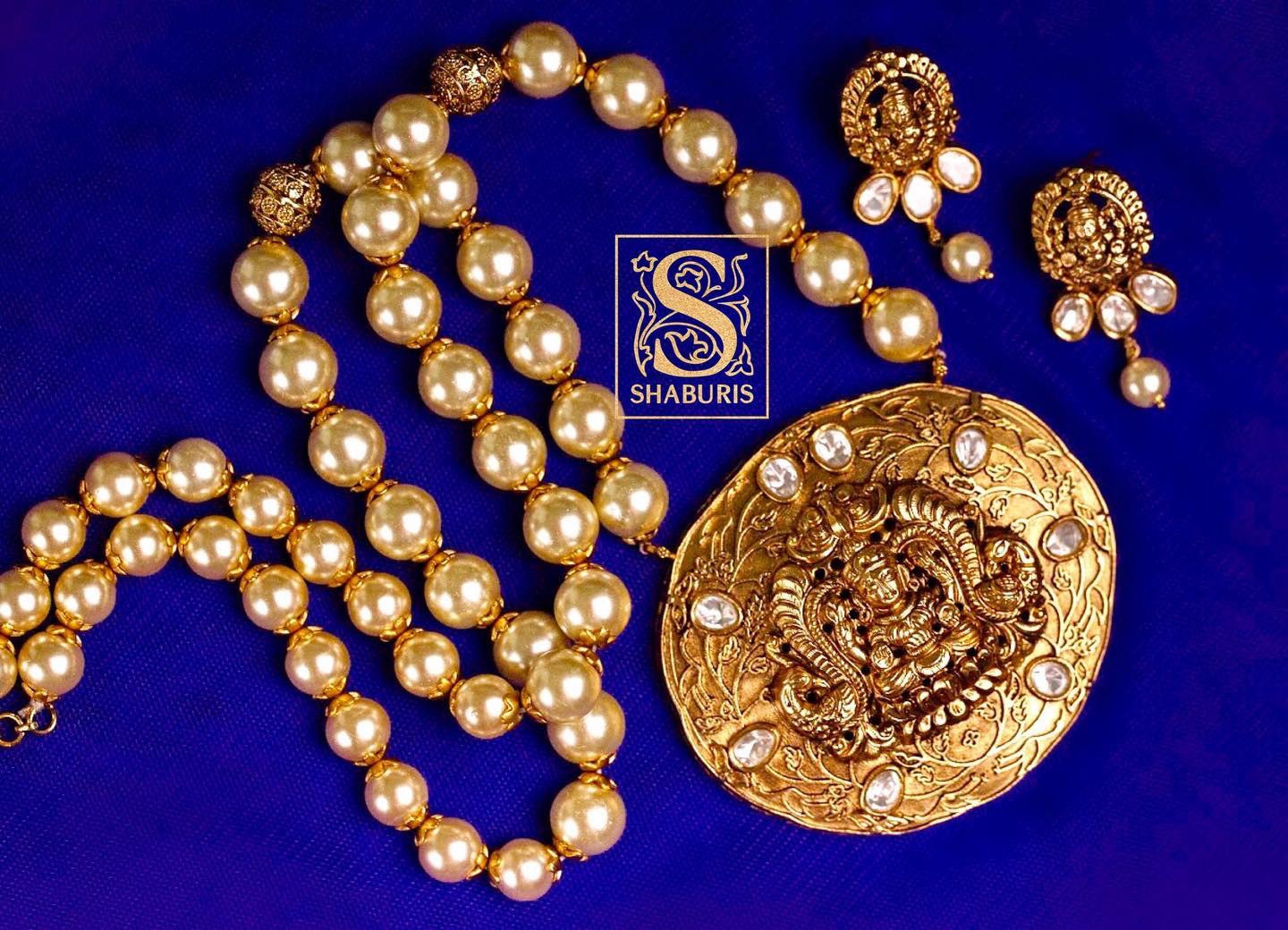pearl-design-necklace-set-with-lakshmi-pendant