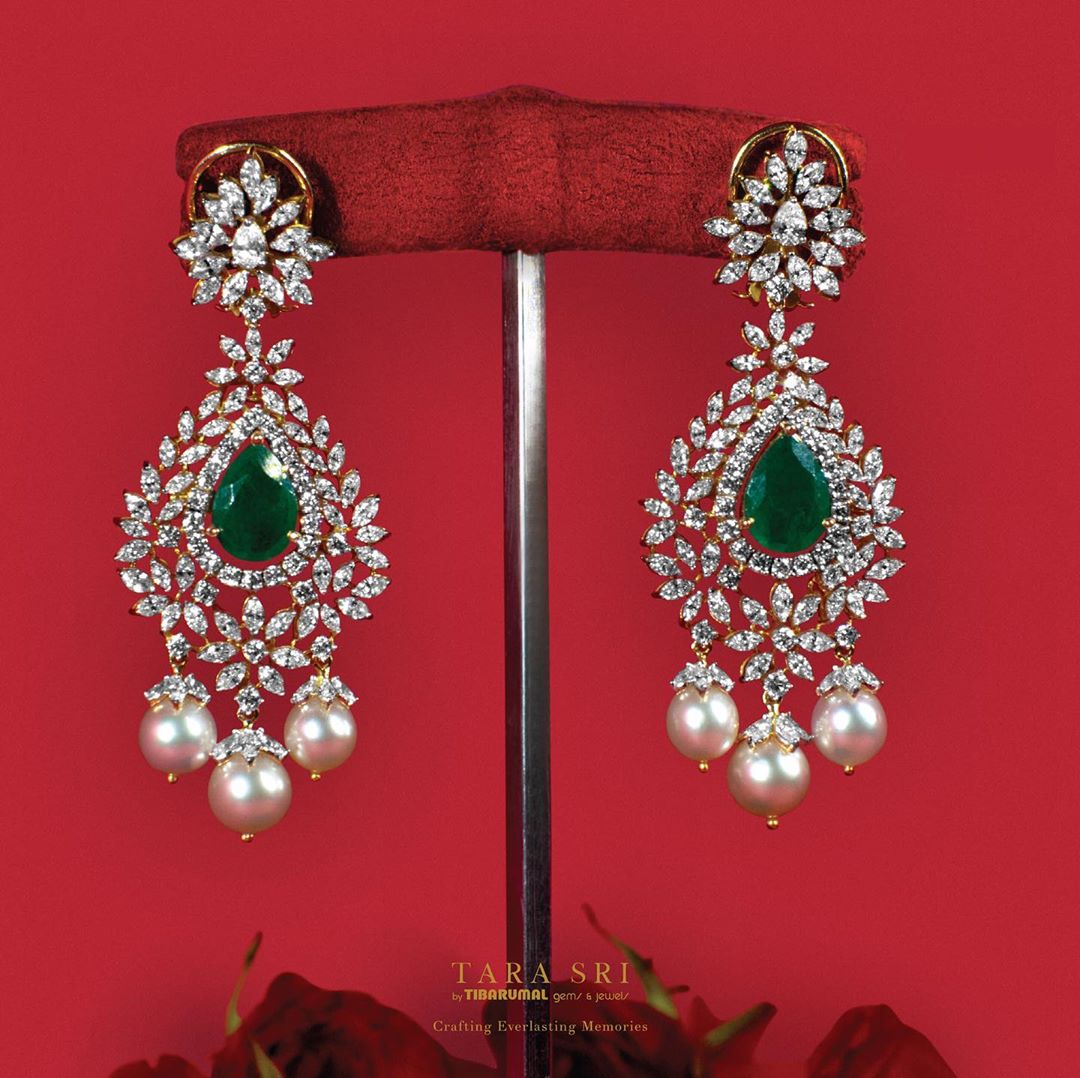 diamond-earrings-with-emerald-pearls