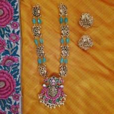 traditional-long-lakshmi-necklace-set