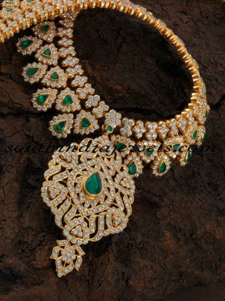 22 carat gold necklace from navarathan jewellers