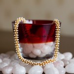 White pearls chain