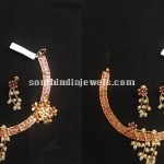 Kundan & Pearl Studded Floral Necklace