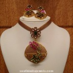 Gold Statement Necklace with Rose Cut Beads