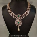 Latest Model Diamond Necklace with Emeralds