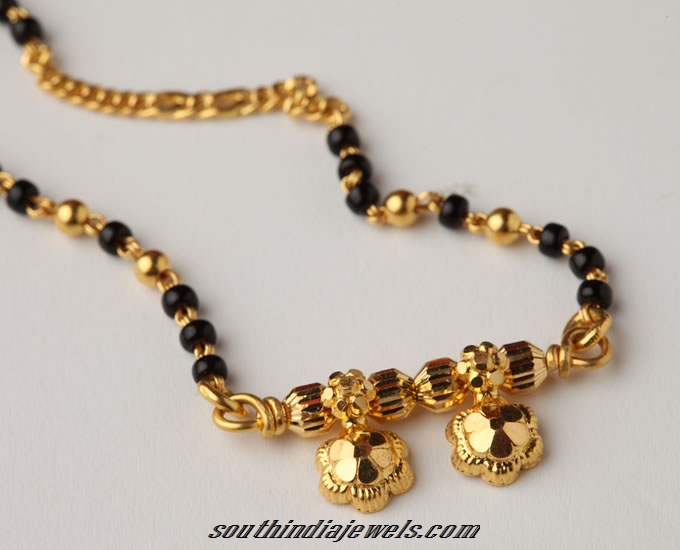 Gold Mangalsutra design from PNG Jewellers