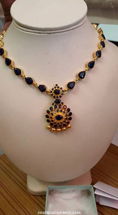 Gold Sapphire necklace designs