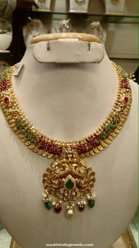 Classic gold ruby clustered Necklace 