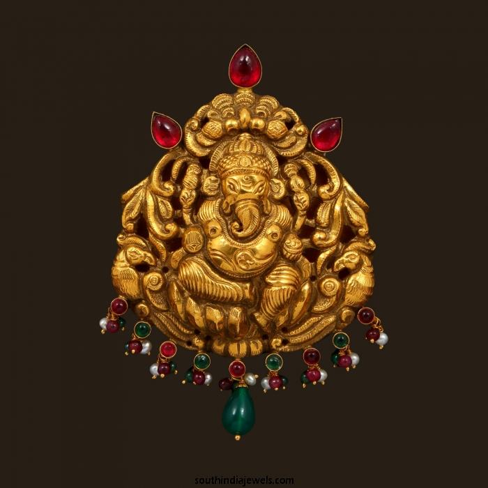 Gold Nakshi work nagas ganesh pendant