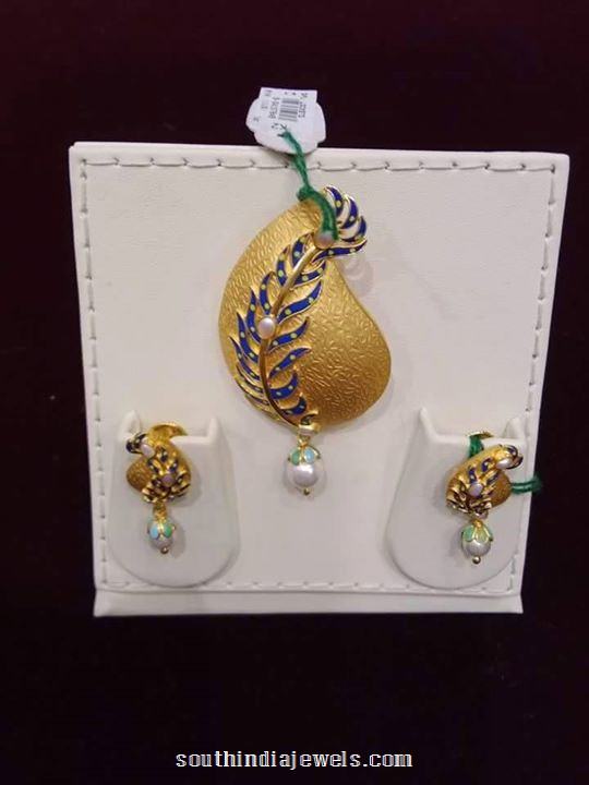 22k gold designer pendant set with earrings