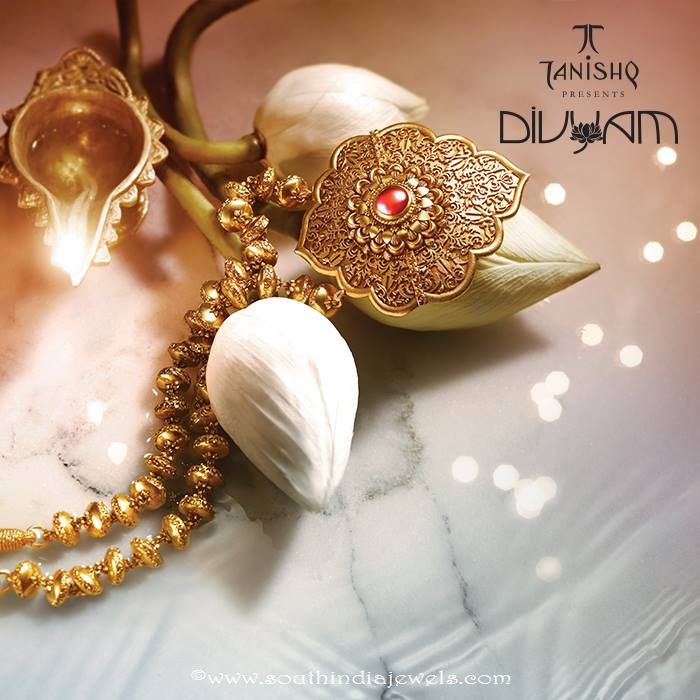 Gold Antique Necklace Design from Tanishq Divyam Collections