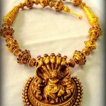 Gold Temple Jewellery Short Necklace