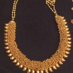 90 Grams Gold Clustered Beads Necklace