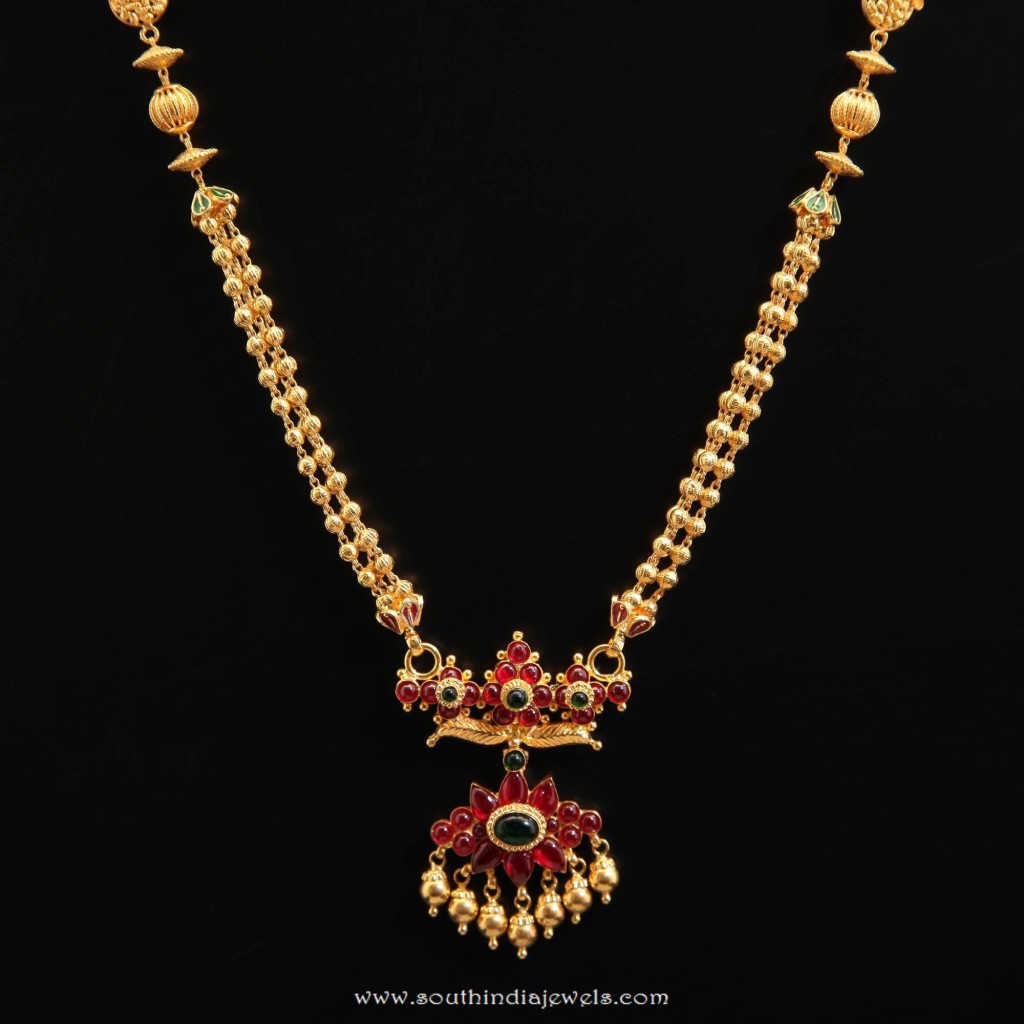 Gold ruby short necklace from D.A.R Jewellers