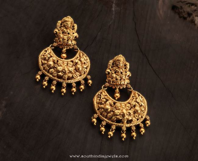 Gold Temple Earrings from Karpagam Jewellers
