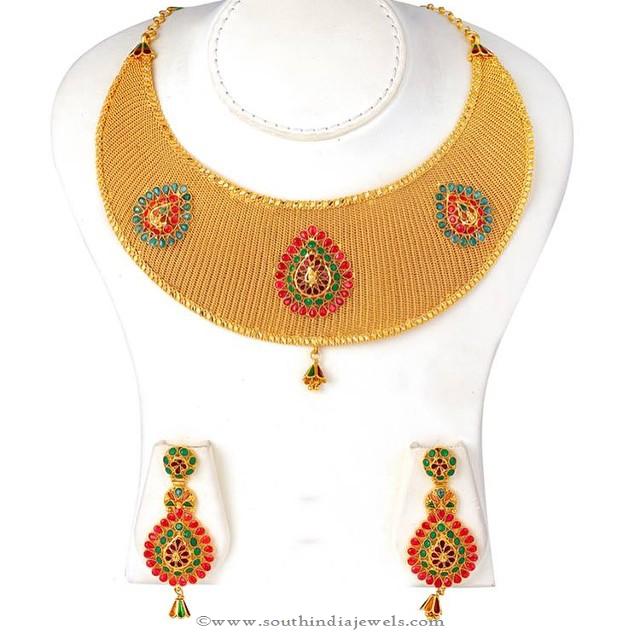 Gold Bridal Necklace Set from Jos Alukkas