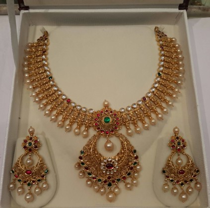 Gold Pearl Necklace Set from Mahalaxmi Jewellers - South India Jewels