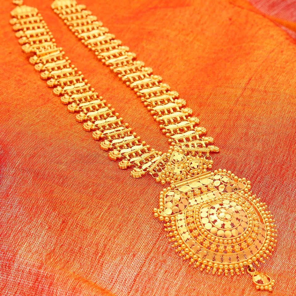 Gold Chandan Haar from Manubhai Jewellers