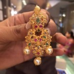 Gold Uncut Diamond Earrings with Weight Details