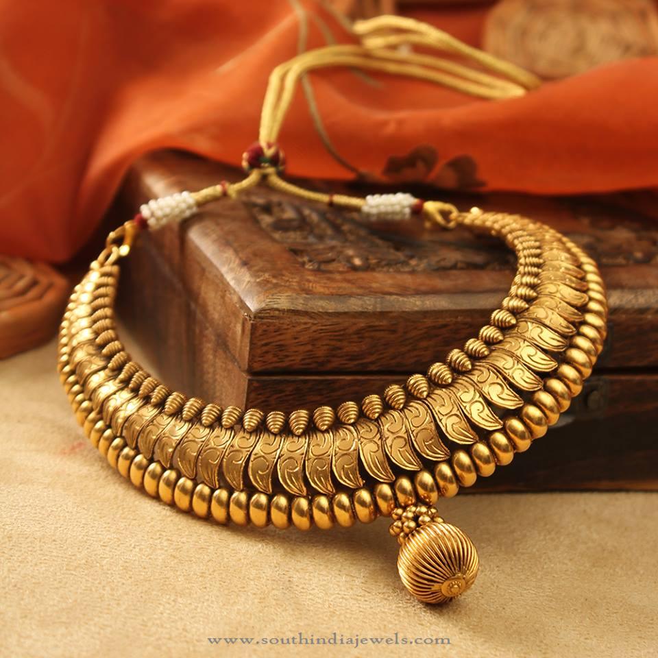 22 Carat Antique Gold Necklace from Manubhai